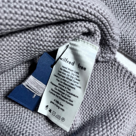 Aritzia Wilfred Free Wolter sweater in lilac (NWT) - Picture 8 of 9